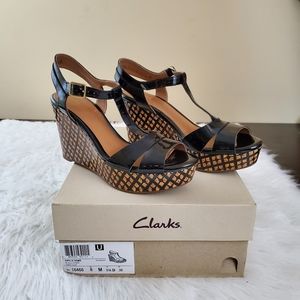 **Clarks Amelia Sz 8 Black Patent Leather Wedges